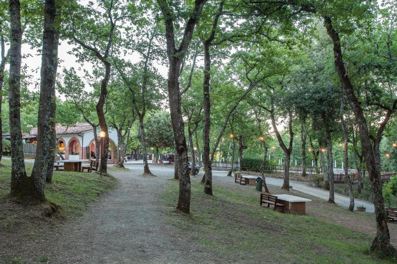 Luxor Chianti Glamping Village Castellina in Chianti Exteriör bild