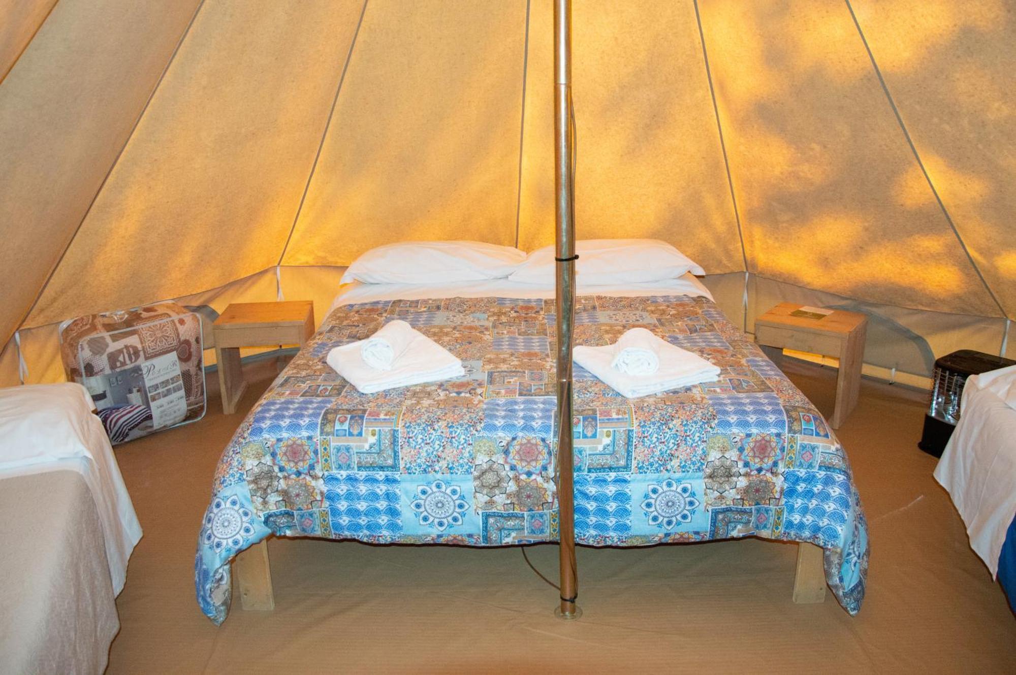 Luxor Chianti Glamping Village Castellina in Chianti Exteriör bild