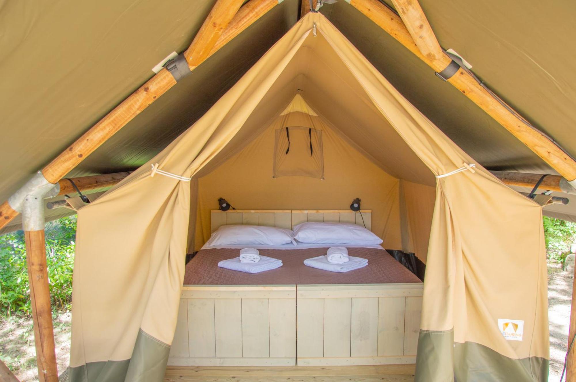 Luxor Chianti Glamping Village Castellina in Chianti Exteriör bild