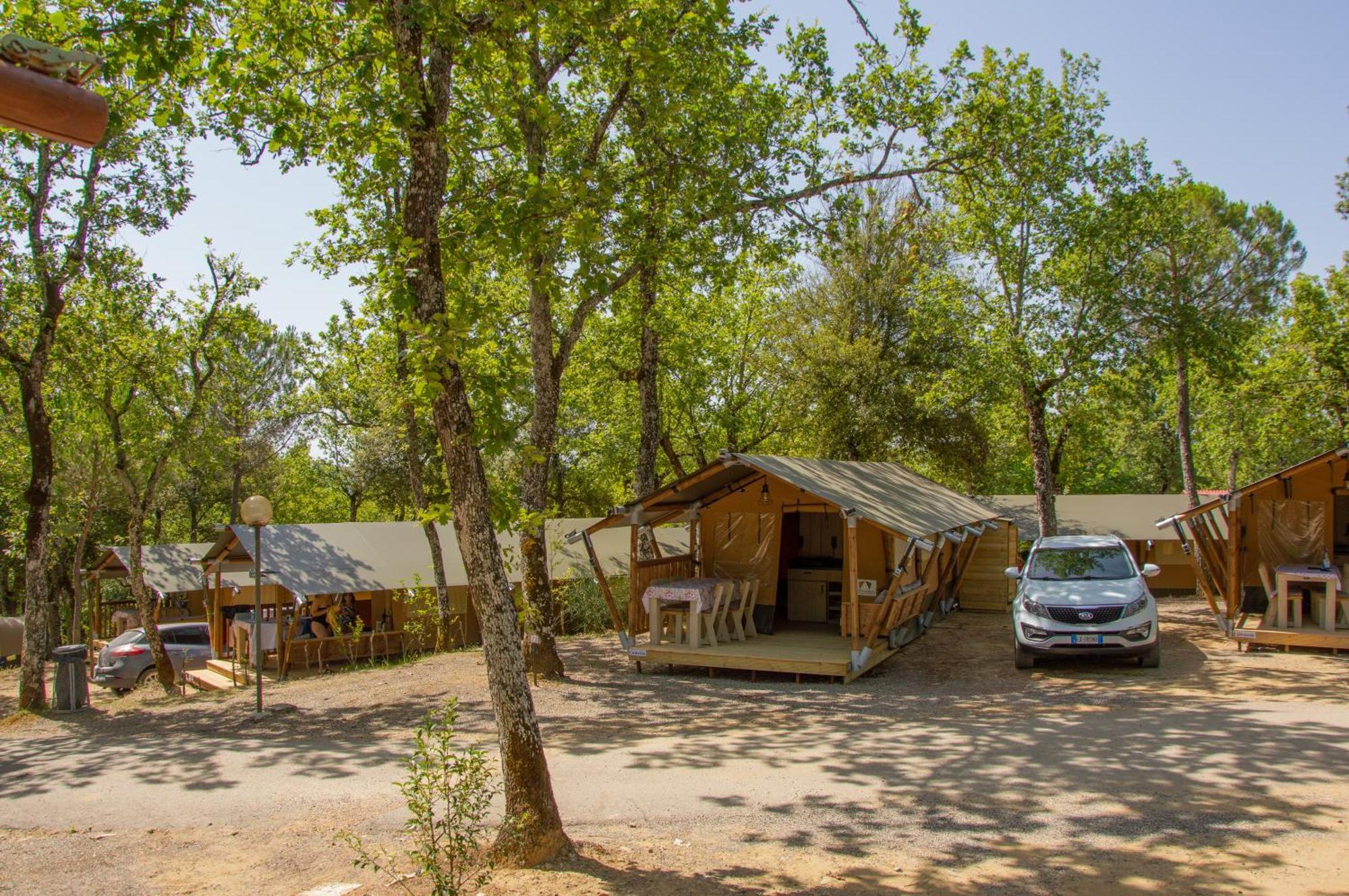Luxor Chianti Glamping Village Castellina in Chianti Exteriör bild